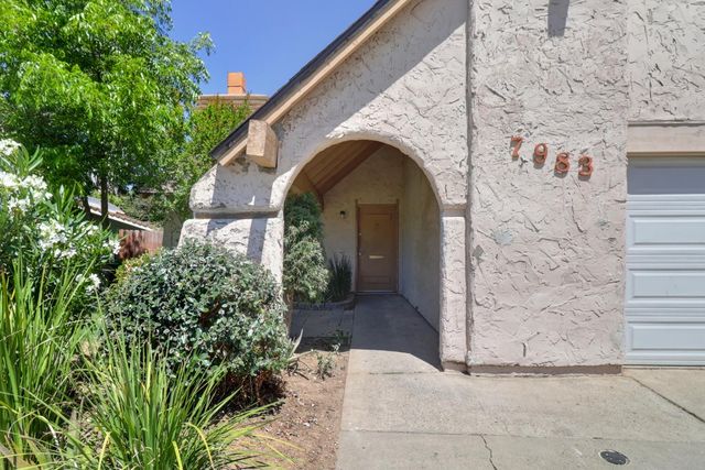 7983 Stone Canyon Cir, Citrus Heights, CA 95610