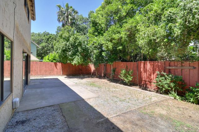 7983 Stone Canyon Cir, Citrus Heights, CA 95610