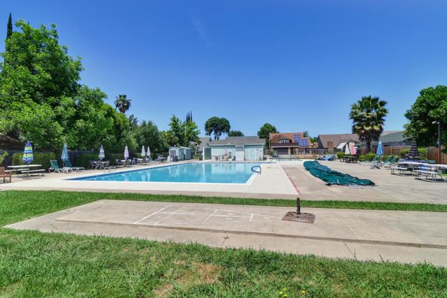 7983 Stone Canyon Cir, Citrus Heights, CA 95610