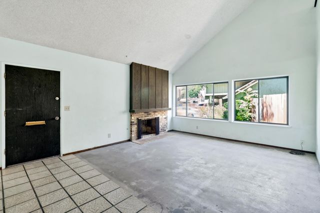 7983 Stone Canyon Cir, Citrus Heights, CA 95610