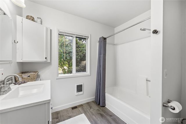 23975 South Kingston NE, Kingston, WA 98346
