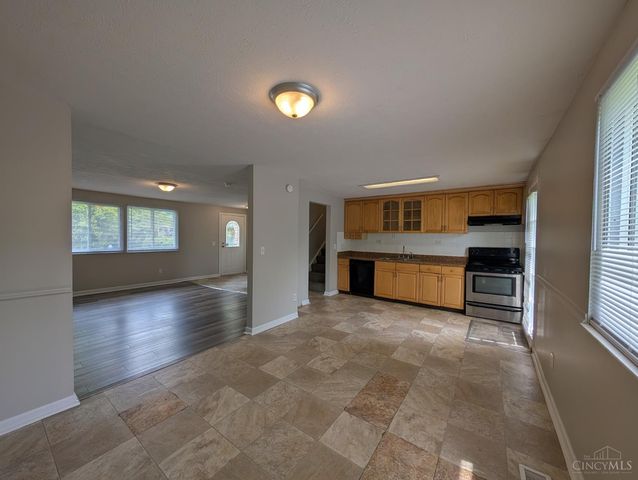 2961 Spruceway Drive, Colerain Twp, OH 45251