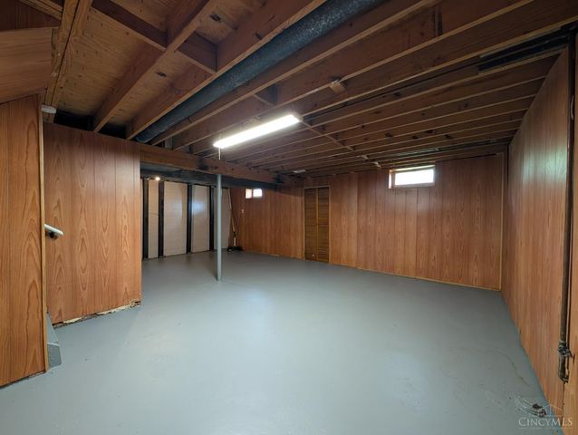 2961 Spruceway Drive, Colerain Twp, OH 45251