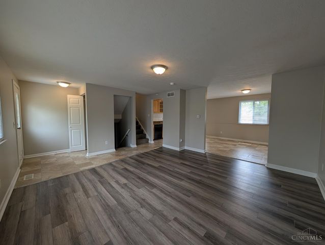 2961 Spruceway Drive, Colerain Twp, OH 45251