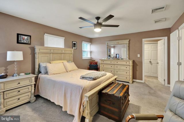 5 PARK RD, Reading, PA 19609