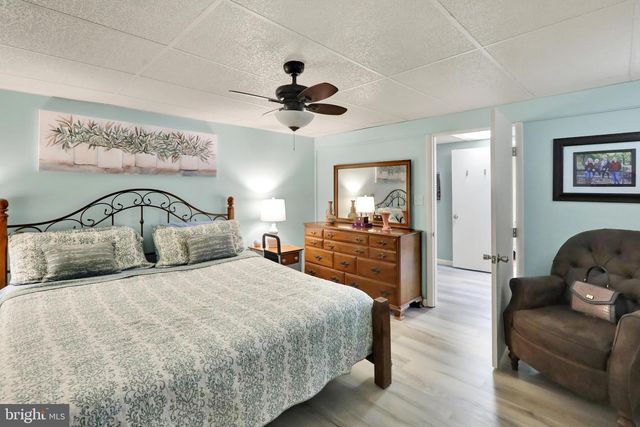 5 PARK RD, Reading, PA 19609