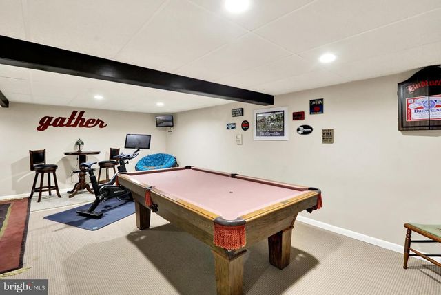 5 PARK RD, Reading, PA 19609