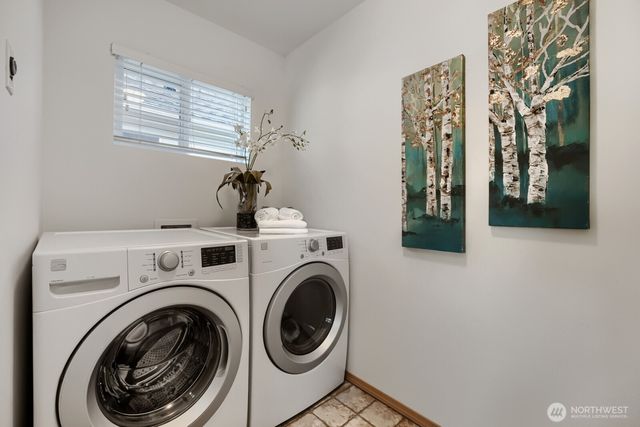 6512 Radiance Boulevard E, Fife, WA 98424