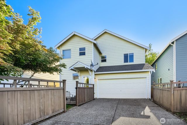 6512 Radiance Boulevard E, Fife, WA 98424