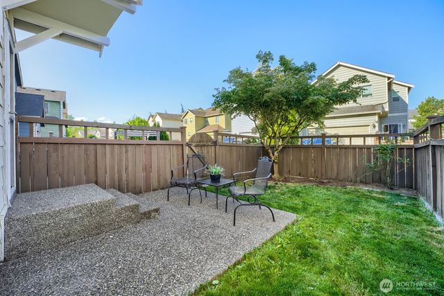 6512 Radiance Boulevard E, Fife, WA 98424