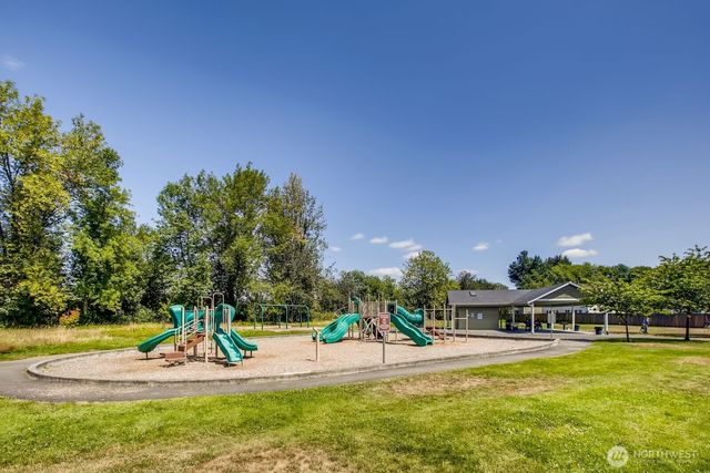 6512 Radiance Boulevard E, Fife, WA 98424