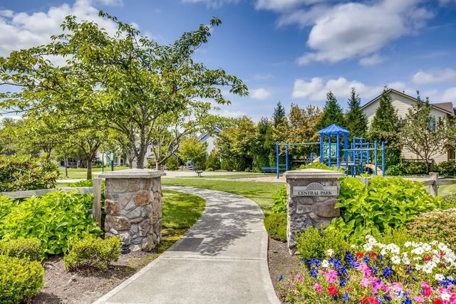 6512 Radiance Boulevard E, Fife, WA 98424