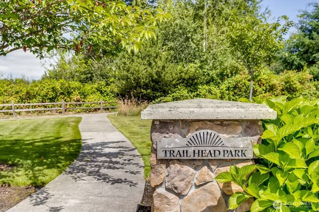 6512 Radiance Boulevard E, Fife, WA 98424