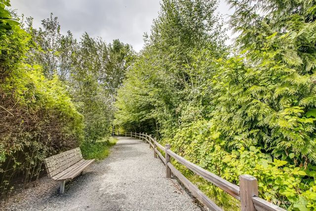 6512 Radiance Boulevard E, Fife, WA 98424