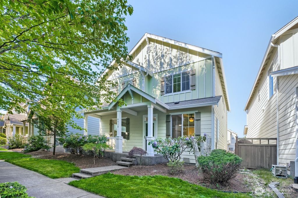 6512 Radiance Boulevard E, Fife, WA 98424