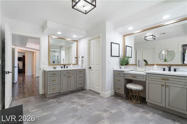 2233 Versailles Court, Henderson, NV 89074