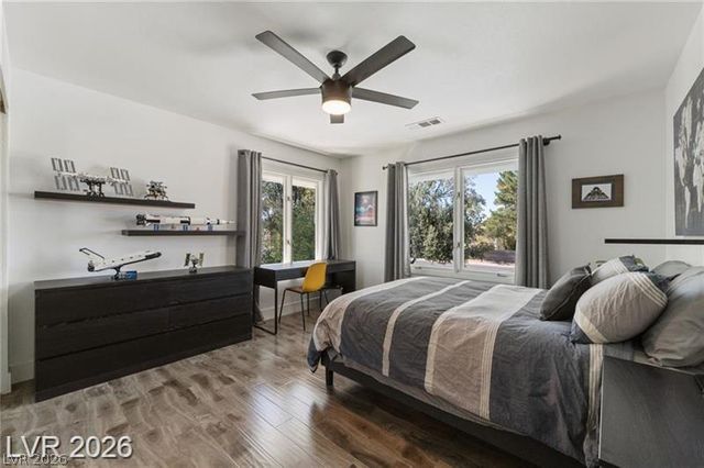 2233 Versailles Court, Henderson, NV 89074