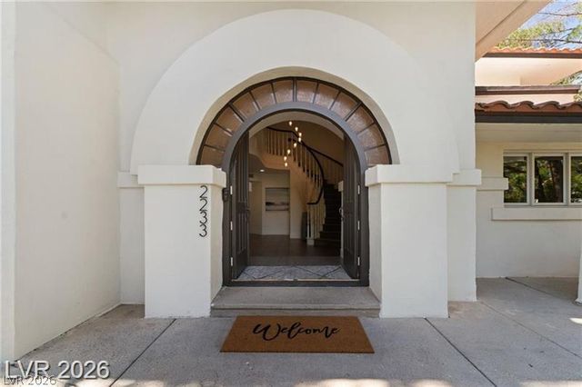 2233 Versailles Court, Henderson, NV 89074