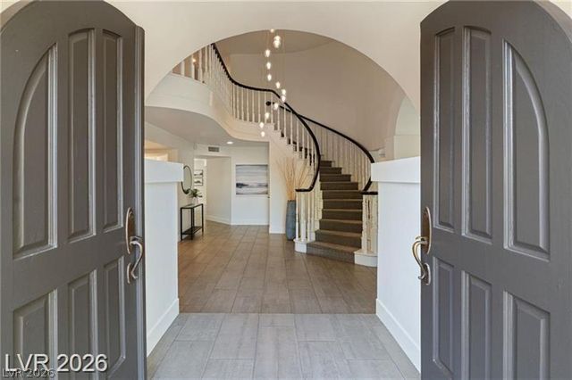 2233 Versailles Court, Henderson, NV 89074