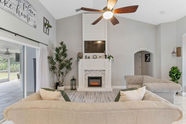 17290 33rd Road N, The Acreage, FL 33470