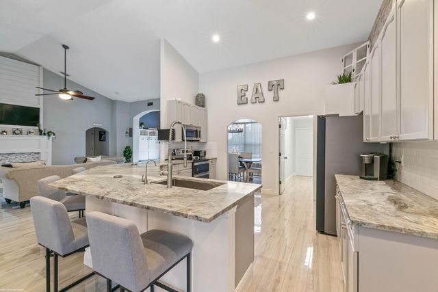 17290 33rd Road N, The Acreage, FL 33470