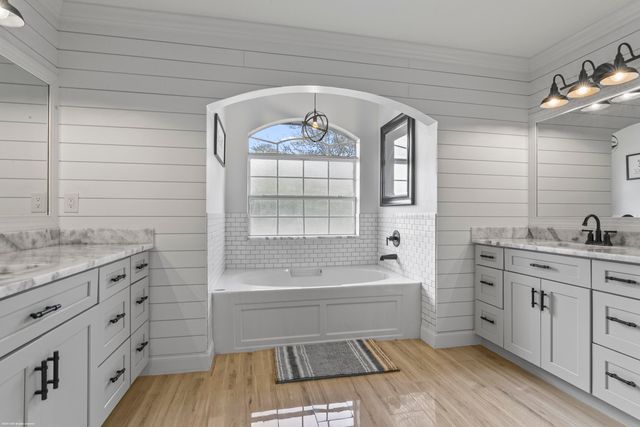 17290 33rd Road N, The Acreage, FL 33470