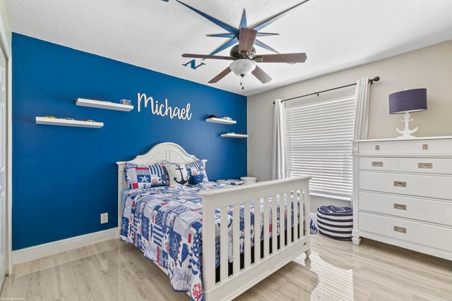 17290 33rd Road N, The Acreage, FL 33470