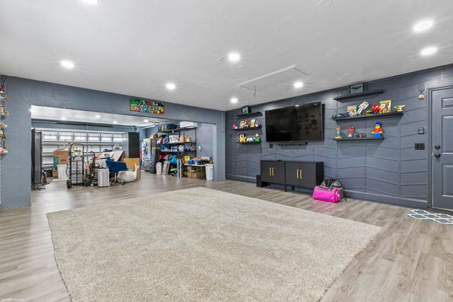 17290 33rd Road N, The Acreage, FL 33470