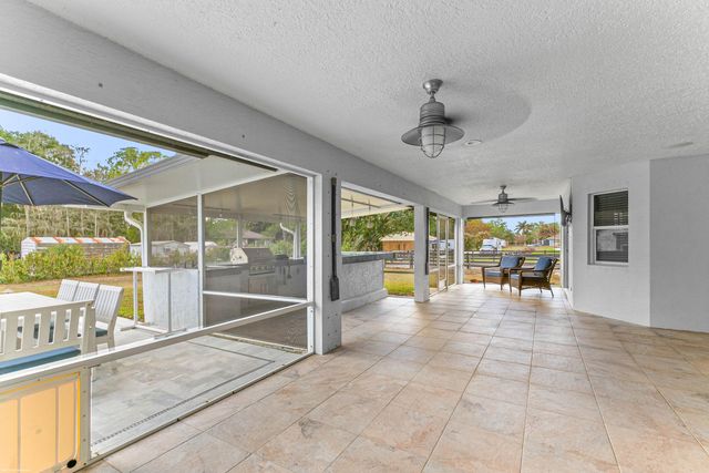 17290 33rd Road N, The Acreage, FL 33470