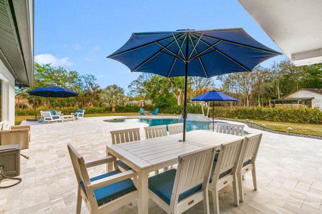 17290 33rd Road N, The Acreage, FL 33470