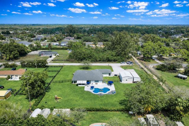 17290 33rd Road N, The Acreage, FL 33470