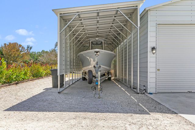 17290 33rd Road N, The Acreage, FL 33470