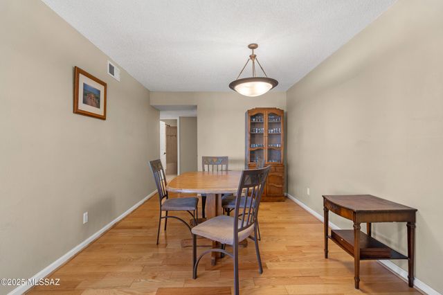 6471 N Tierra de las Catalinas Apt 71, Tucson, AZ 85718