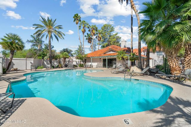 6471 N Tierra de las Catalinas Apt 71, Tucson, AZ 85718