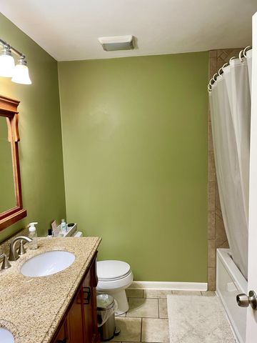 1073 Crane Ct, Kingston Springs, TN 37082