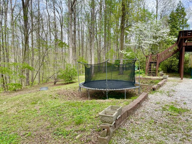 1073 Crane Ct, Kingston Springs, TN 37082