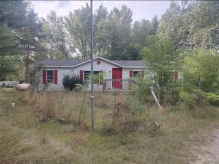 5459 W Bradford Road, Shepherd, MI 48883