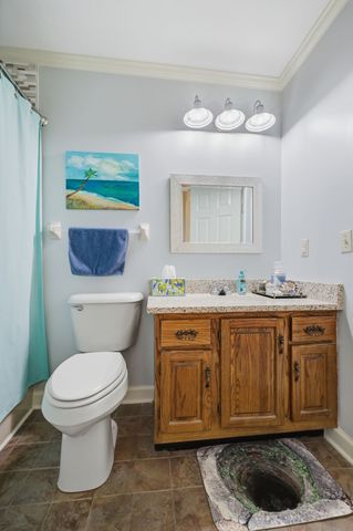 204 Village Cir, W, Dickson, TN 37055