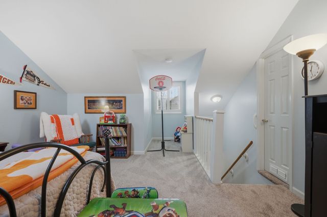 204 Village Cir, W, Dickson, TN 37055