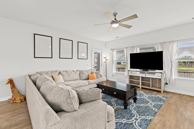 1137 Turkey Trot Drive, Johns Island, SC 29455