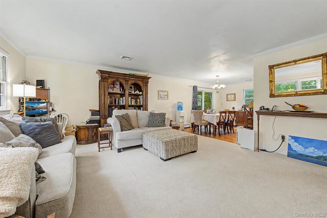 630 Ashford Avenue, Ardsley, NY 10502