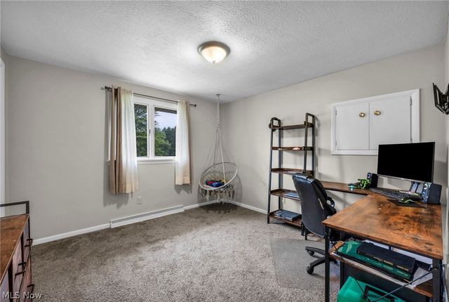 4841 Glenennis Circle NW, Canton, OH 44708