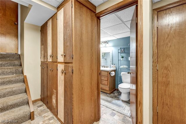 4841 Glenennis Circle NW, Canton, OH 44708