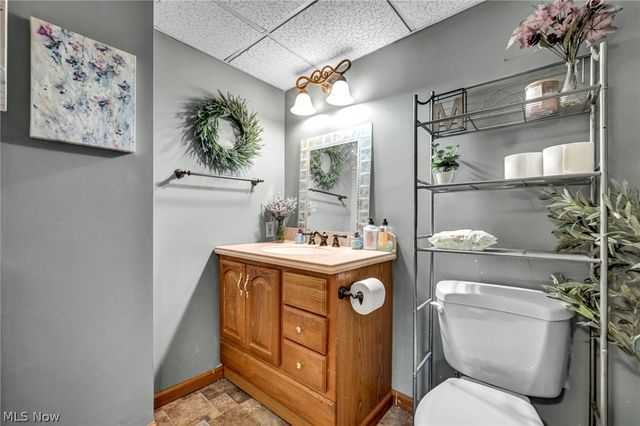 4841 Glenennis Circle NW, Canton, OH 44708