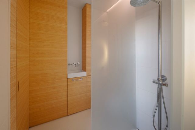 48 Beacon St 12F, Boston, MA 02108