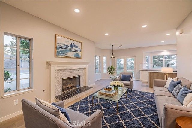 865 Carob Court, Palmdale, CA 93550