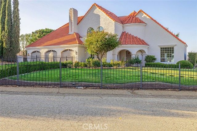 865 Carob Court, Palmdale, CA 93550