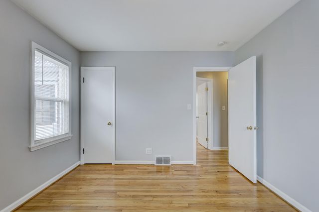 20916 Vernier Road, Harper Woods City, MI 48225