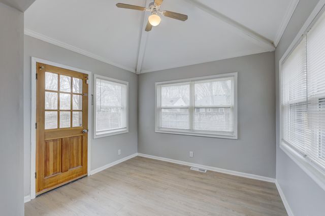 20916 Vernier Road, Harper Woods City, MI 48225