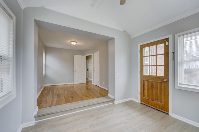 20916 Vernier Road, Harper Woods City, MI 48225